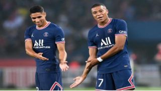 الاتحاد الفرنسي يرفض إيقاف المباريات في رمضان.. ويوجه تحذيرا للحكام