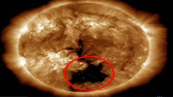 ظهور ثقب عملاق فجأة على سطح الشمس قد يسبب خطرا كبيرا على الأرض