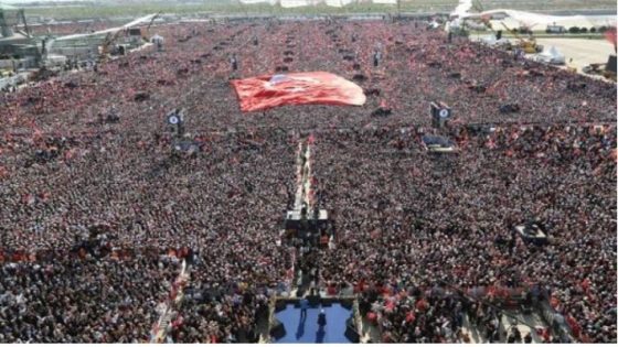 الصحافة الفرنسية: أردوغان معجزة حقيقية و لنعترف \انه يحظى بدعم شعبه