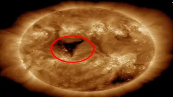 بالصور..ظهور ثقب عملاق فجأة على سطح الشمس قد يسبب أزمة في حياتنا على الأرض