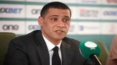 الكشف عن موعد عودة بودريقة إلى المغرب واستئناف مهامه مع الرجاء