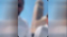 السعودية.. فيديو لشخصين يعتديان على سائق سيارة.. والداخلية ترد