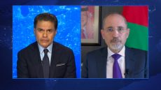 هل تراجعت حدة التوتر بين إيران وإسرائيل؟ شاهد كيف علق وزير خارجية الأردن لـCNN