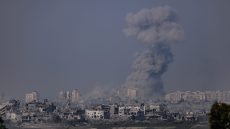 الدفاع المدني في غزة: مقتل 7 فلسطينيين وإصابة العشرات بقصف إسرائيلي