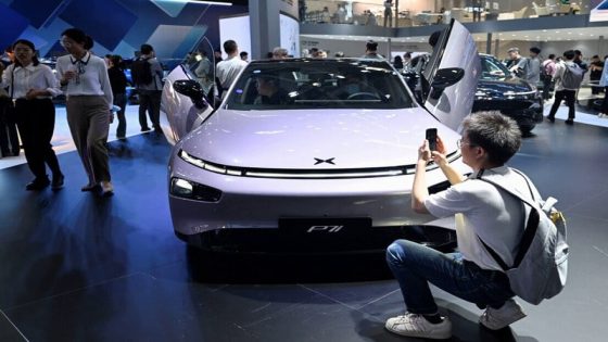 أموال حكومية تشجع الإقبال على السيارات الجديدة في الصين