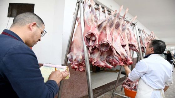 قطاع اللحوم الحمراء يتمسك بالاستيراد .. و”حماة المستهلك” يدينون المضاربة