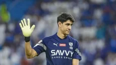 ياسين بونو يفوز بجائزة “أفضل حارس مرمى” في الدوري السعودي
