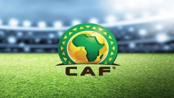 الكاف يوافق على طلب الاتحاد الغيني للعب أمام الجزائر بالمغرب