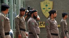 السعودية.. القبض على مواطن بتهمة ابتزاز قاصرين على شبكات التواصل لـ"أغراض جنسية"