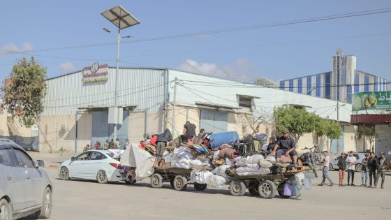 عدد من غادر رفح بـ48 ساعة استجابة لأمر الإخلاء الإسرائيلي وأين ذهبوا.. مسؤول بالأنروا يوضح لـCNN