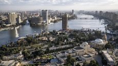 بعد تعويم الجنيه.. الصندوق السيادي السعودي يقدم عرضًا لشراء أكبر شركة تعليم خاص في مصر
