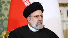 التلفزيون الإيراني يدعو الإيرانيين إلى الصلاة من أجل الرئيس بعد حادث المروحية