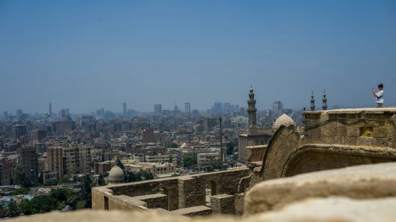 مصر.. تعديل تشريعي لوقف فصل موظفي الحكومة من متعاطي المخدرات.. ونائب: يحرم الأسرة من الدخل