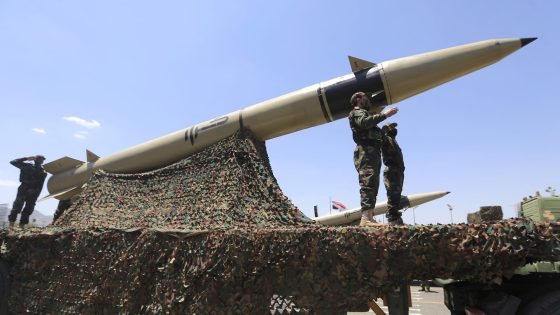 الحوثيون: نفذنا 6 عمليات عسكرية ضد سفن منها 3 في البحر الأحمر