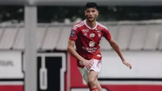 أشرف داري يعود بقوة إلى بريست ويتأهل إلى عصبة الأبطال