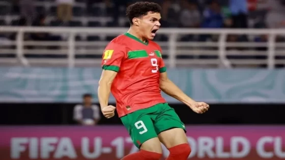 نسيم عزاوزي يتعاقد مع فريق جديد