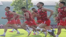 طبيب المنتخب المغربي يكشف الحالة الصحية للأسود قبل مباراة زامبيا