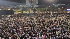 جمهور قياسي حضر السهرة الختامية لمهرجان تيميتارتجاوز 100 ألف بساحة الأمل
