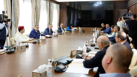 الحكومة وفت بالتزاماتها الاجتماعية وقانون الإضراب سيعرض على المحكمة الدستورية