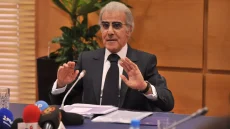 بنك المغرب يطالب البنوك بتحسين استقبال الزبناء داخل الوكالات