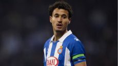 لاعب المنتخب عمر الهلالي: ” يجب طرد كل من لا يأتي للعمل من إسبانيا”