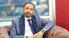 الفنان رشيد الوالي ينتقد حملة “نارسا” لمراقبة الدراجات النارية