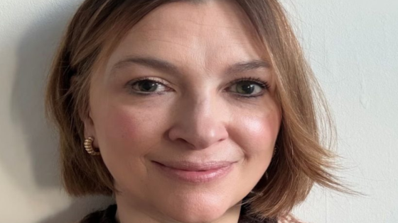 معجزة طبية في لندن: امرأة بريطانية تستعيد بصرها بعد علاج تجريبي مذهل لهبوط ضغط العين