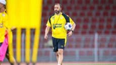 السكتيوي يفتتح مشواره مع منتخب عمان بمعسكر.