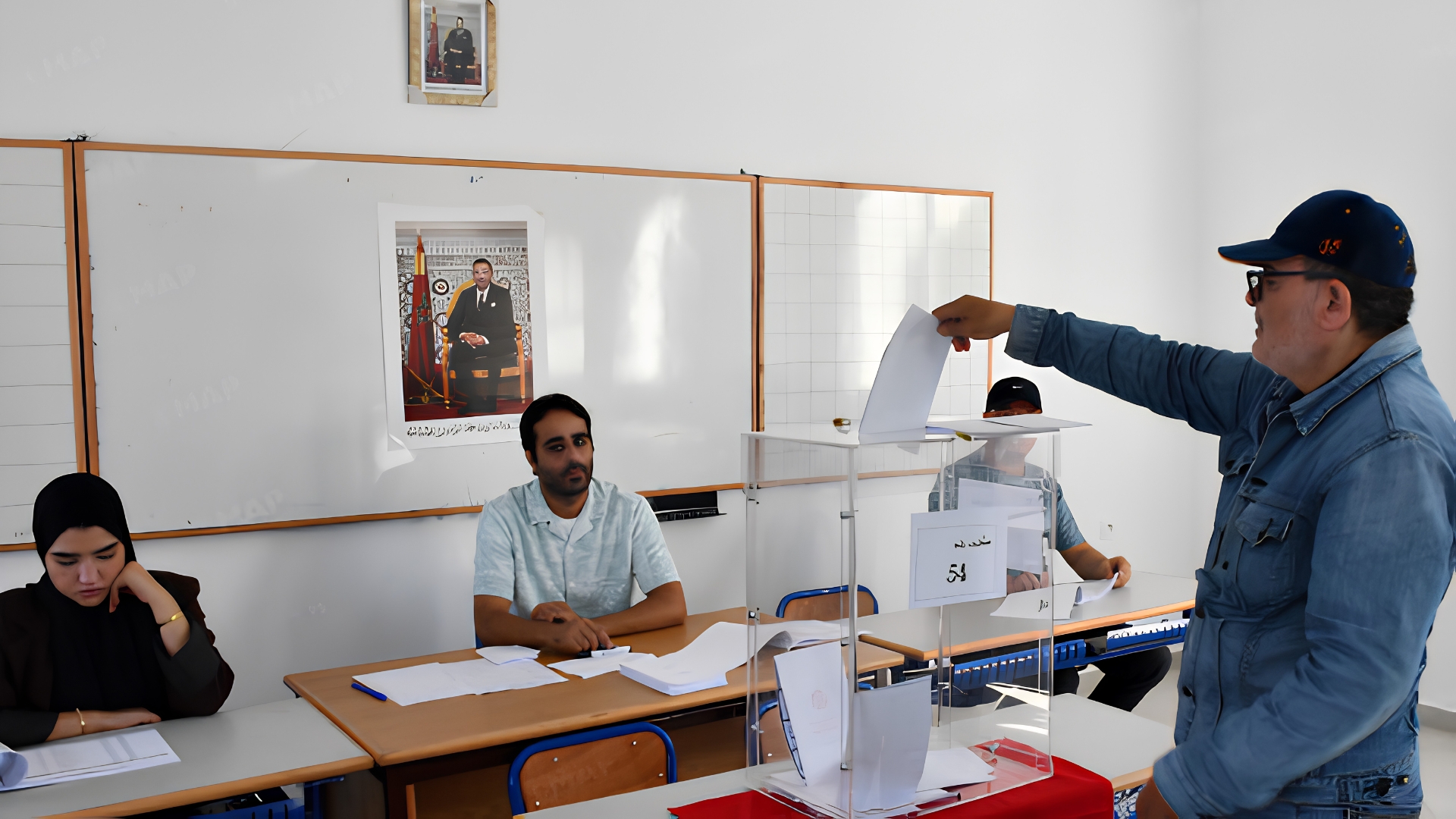 انتخابات 23 شتنبر.. إقبال الناخبين على التصويت بطنجة–أصيلة وسط أجواء هادئة