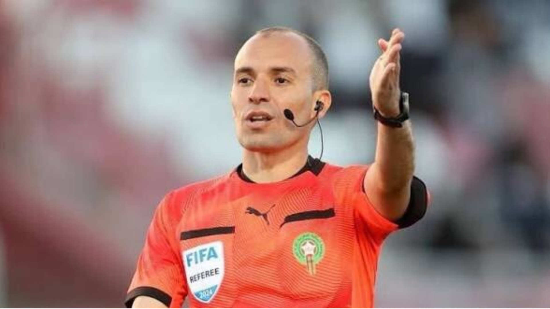 “الكاف” يعين طاقم تحكيم مغربي لقيادة مواجهة حاسمة بتصفيات كأس أمم إفريقيا