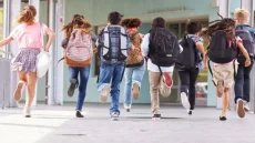 التلاميذ يستعدون لأول عطلة مدرسية في الموسم الدراسي 2026-2027