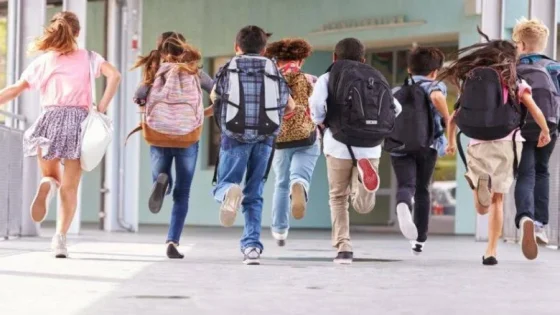التلاميذ يستعدون لأول عطلة مدرسية في الموسم الدراسي 2026-2027