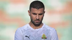 رحلة شاقة وطقس صعب.. الجيش الملكي يفتتح تحدياته الإفريقية من قلب ساحل العاج