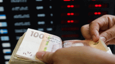 رغم انتشار البطاقات البنكية..المغاربة يفضلون تسوية معاملاتهم اليومية نقدا