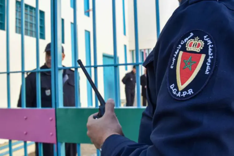 مندوبية السجون توضح حقيقة إضراب معتقلي إكديم إزيك عن الطعام
